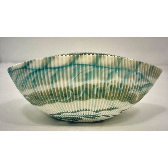 Handblown Murano Art Glass Shell Bowl With Turquoise & White Swirl Design - Picture 1 of 5